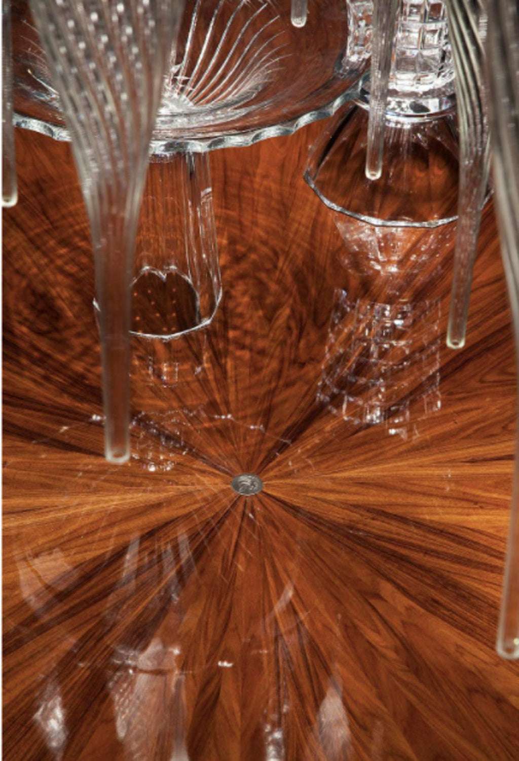 https://a.1stdibscdn.com/giorgio-collection-rectangular-table-in-brazilian-rosewood-79-for-sale-picture-6/f_45442/f_256165021633541726370/Screen_Shot_2021_10_06_at_1_13_38_PM_master.jpg