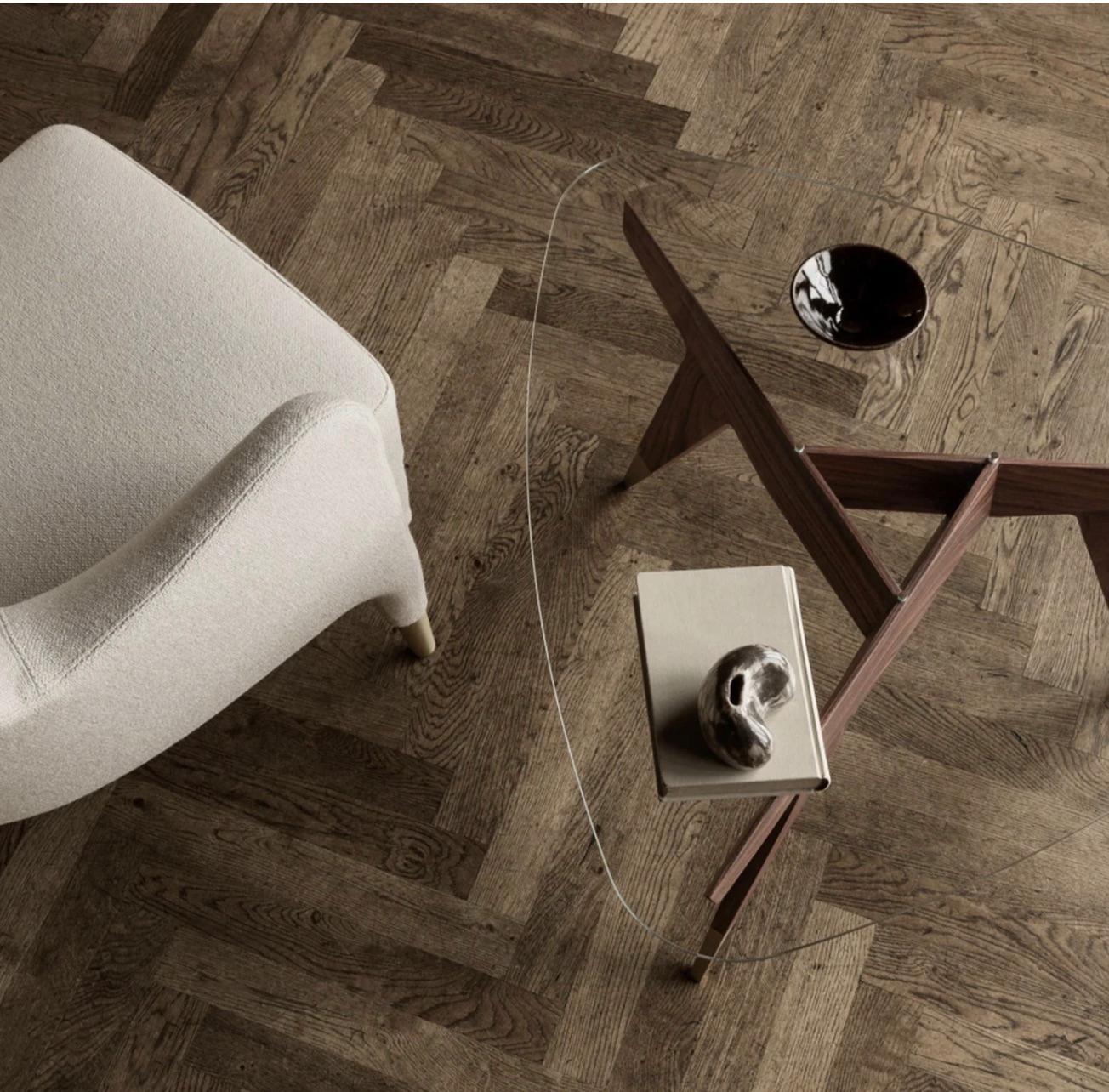 https://a.1stdibscdn.com/gio-ponti-d5522-rosewood-coffee-table-for-sale-picture-2/f_27783/f_364404921696351401157/Screen_Shot_2023_10_03_at_12_40_44_PM_master.jpeg
