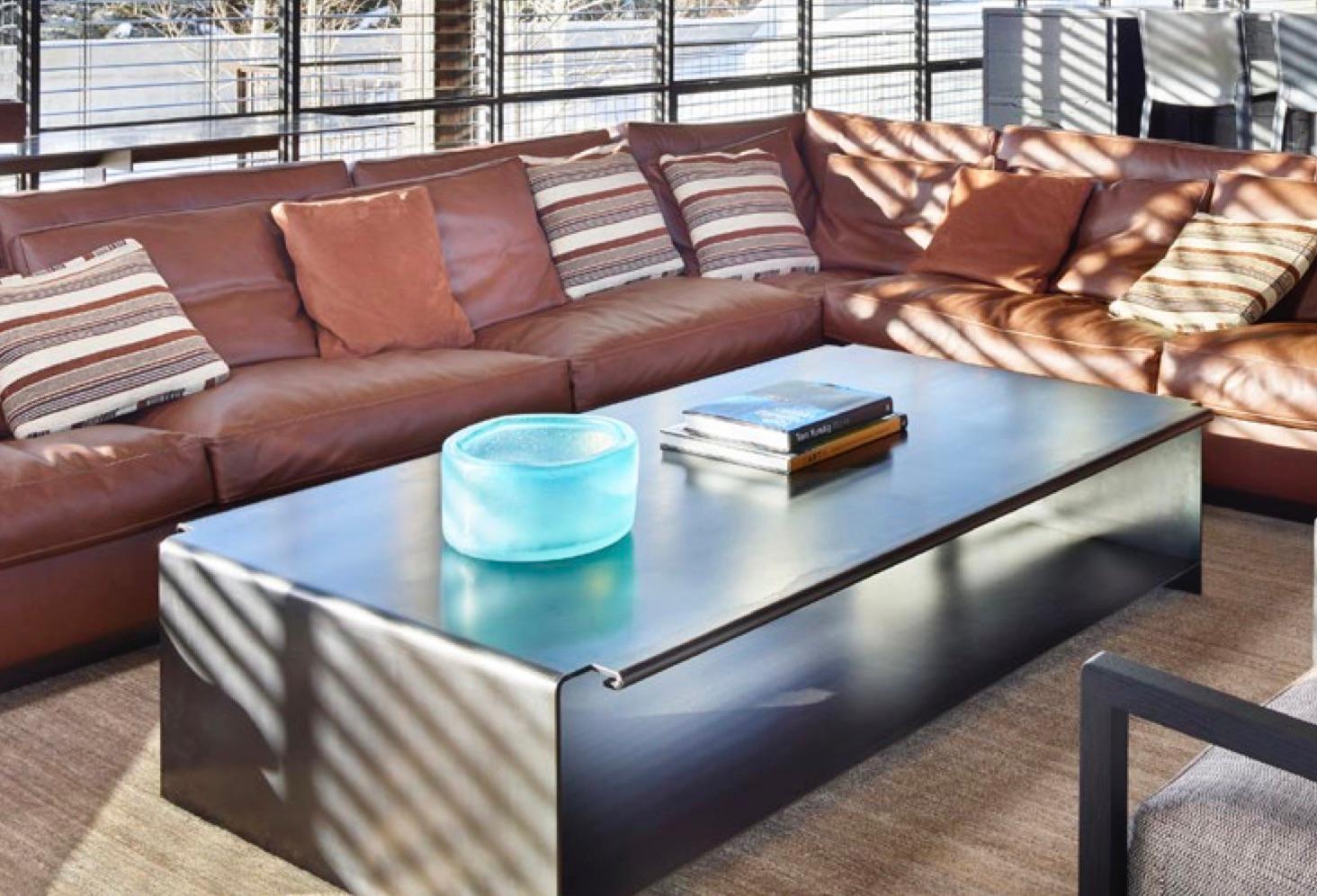 https://a.1stdibscdn.com/olsen-kundig-coffee-table-contemporary-modern-handmade-blackened-steel-large-for-sale-picture-7/f_30173/f_442468121743097029402/Screenshot_2025_03_26_at_11_25_41_AM_master.jpeg