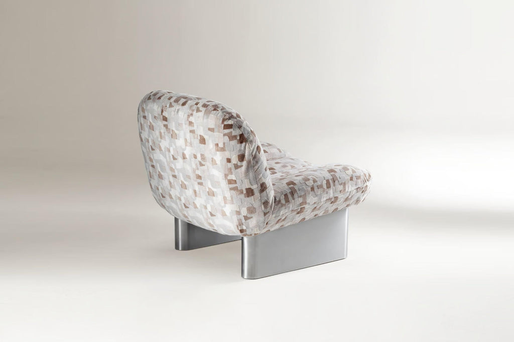 https://a.1stdibscdn.com/new-dooq-modern-colin-armchair-in-com-and-inox-feet-for-sale-picture-4/f_54242/f_455392921750434566521/Screenshot_2025_06_20_at_16_48_05_master.jpg