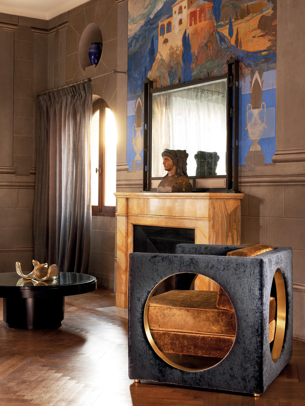 https://a.1stdibscdn.com/see-through-armchair-by-pierre-gonalons-misia-fabric-paradisoterrestre-edition-for-sale-picture-7/f_84302/f_337438921681205467423/See_Through_armchair_by_Pierre_Gonalons_07_master.jpg