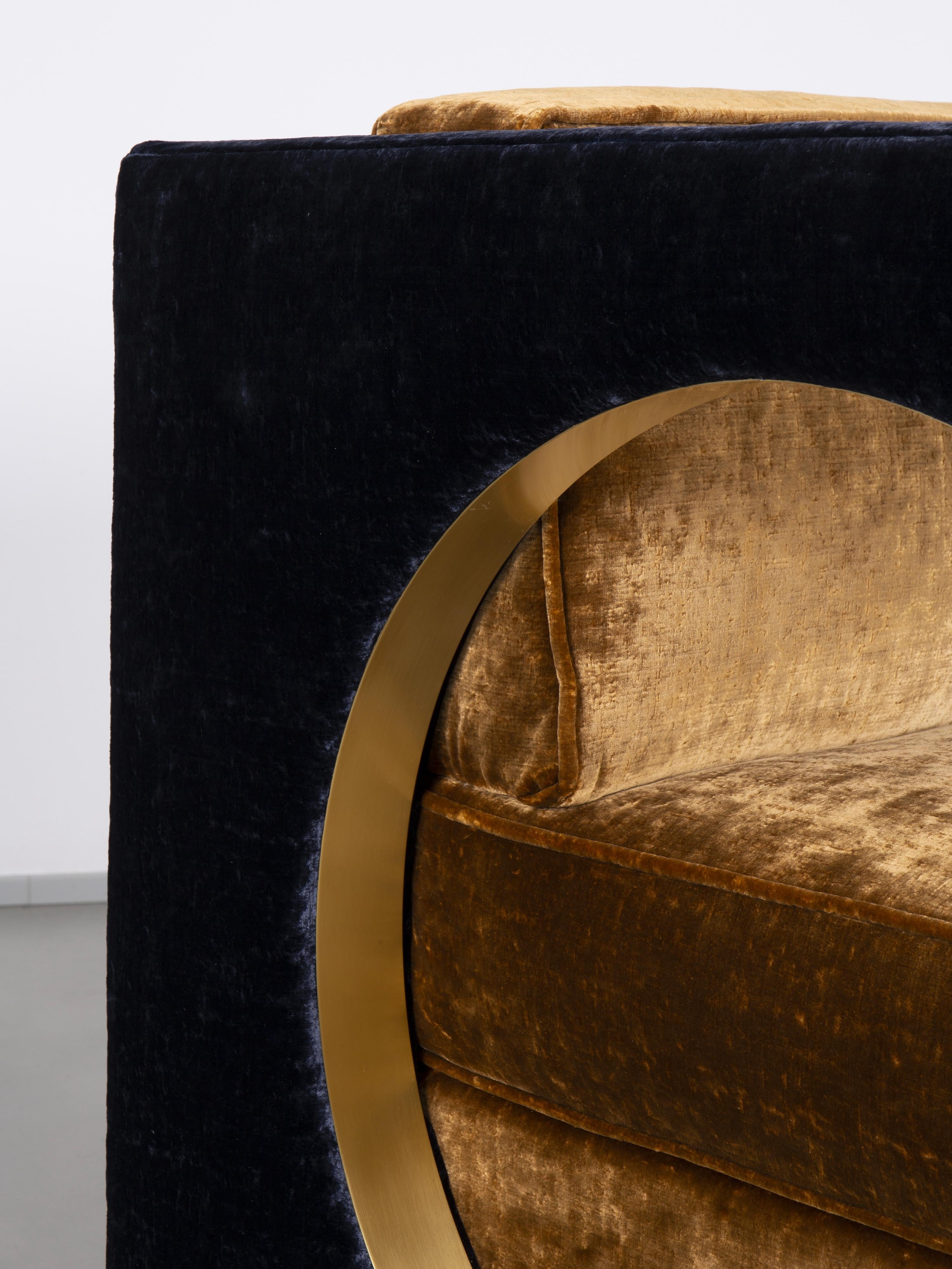 https://a.1stdibscdn.com/see-through-armchair-by-pierre-gonalons-misia-fabric-paradisoterrestre-edition-for-sale-picture-9/f_84302/f_337438921681205470139/See_Through_armchair_by_Pierre_Gonalons_detail_master.jpg