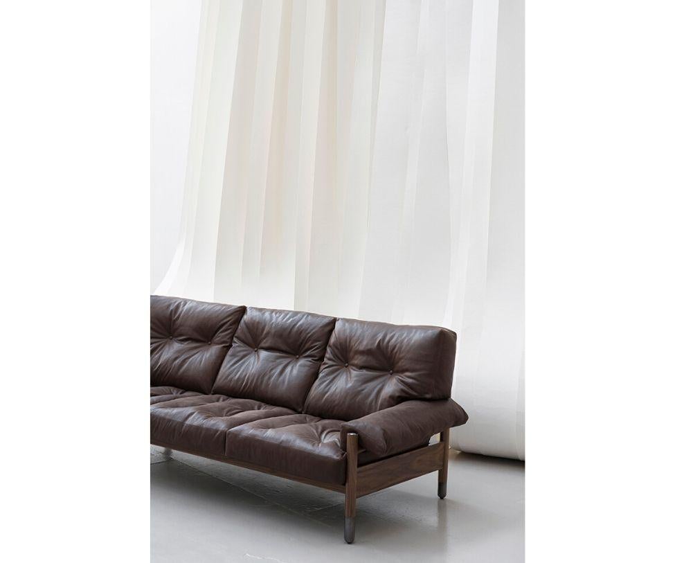 https://a.1stdibscdn.com/sella-sofa-by-carlo-de-carli-for-sale-picture-5/f_27783/f_185462321585753869371/Sella_Sfa_2_master.jpg