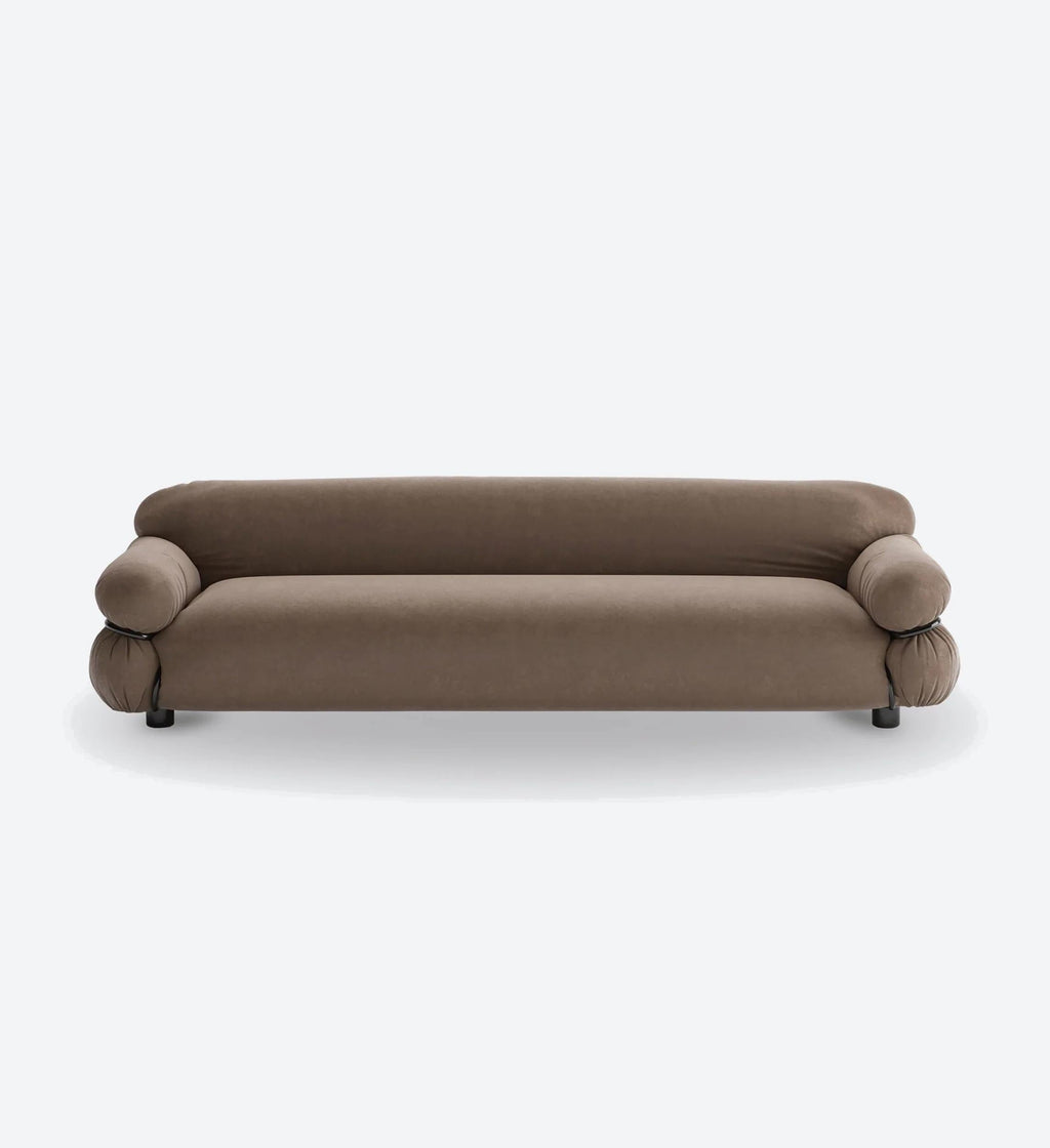 https://a.1stdibscdn.com/sesann-sofa-in-fabric-by-gianfranco-frattini-for-tacchini-w-240-cm-9449-in-for-sale-picture-2/f_105752/f_463917221755945697064/SesannSofa_6a96ba0c_2a4a_4f02_84f0_99510402b5cd_master.jpeg
