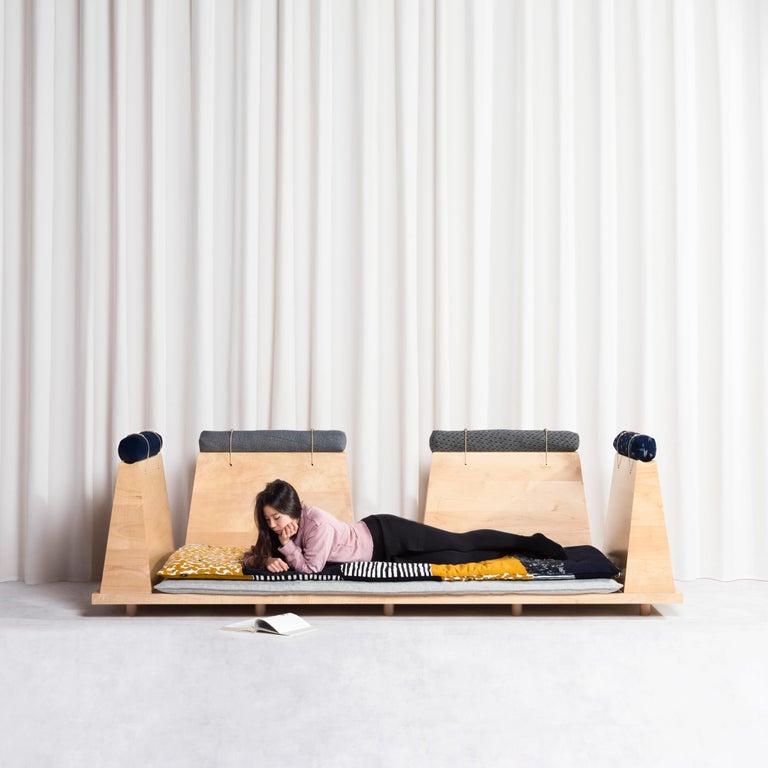 https://a.1stdibscdn.com/zabuton-sofa-handmade-japanese-futon-on-modular-maple-frame-kvadrat-for-sale-picture-15/f_32441/f_224948021613009209576/Set_07_03_Square_s_master.jpg?width=768