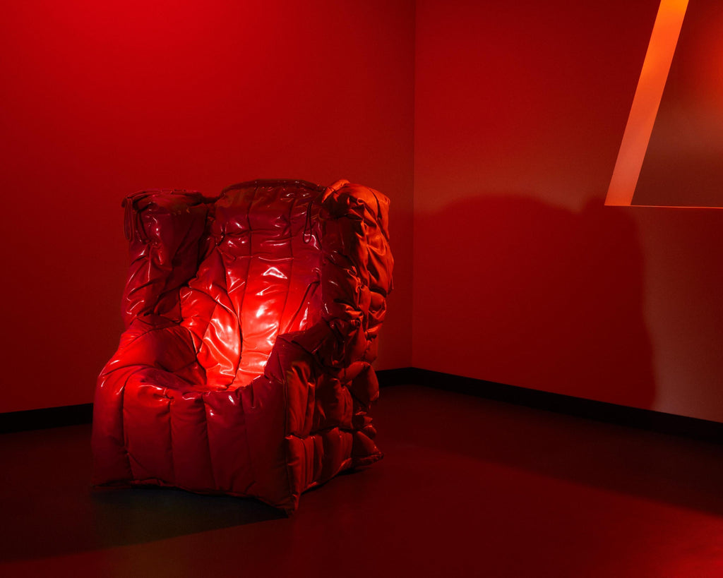 https://a.1stdibscdn.com/shadow-green-armchair-padded-with-soft-polyurethane-foam-by-gaetano-pesce-for-sale-picture-5/56838172/f_445321221744726787841/Shadow_Green_5_master.jpg