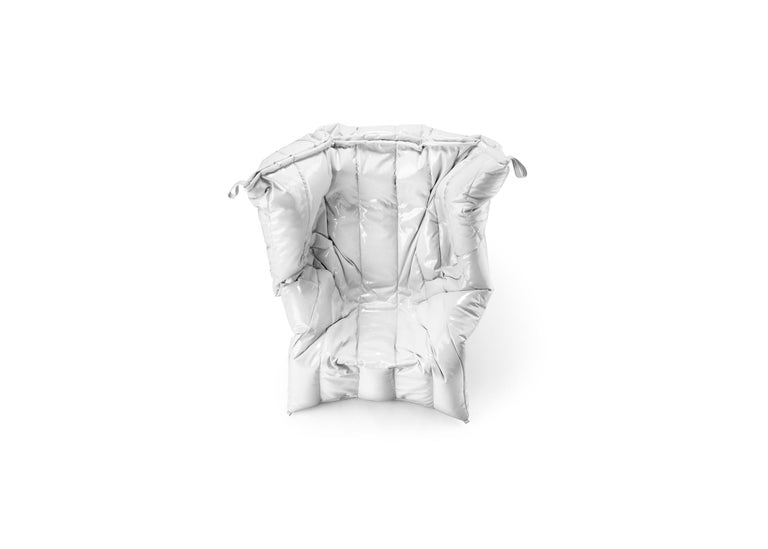 https://a.1stdibscdn.com/shadow-white-armchair-padded-with-soft-polyurethane-foam-by-gaetano-pesce-for-sale-picture-5/56838172/f_445321421744726870759/Shadow_White_5_master.jpg?width=768