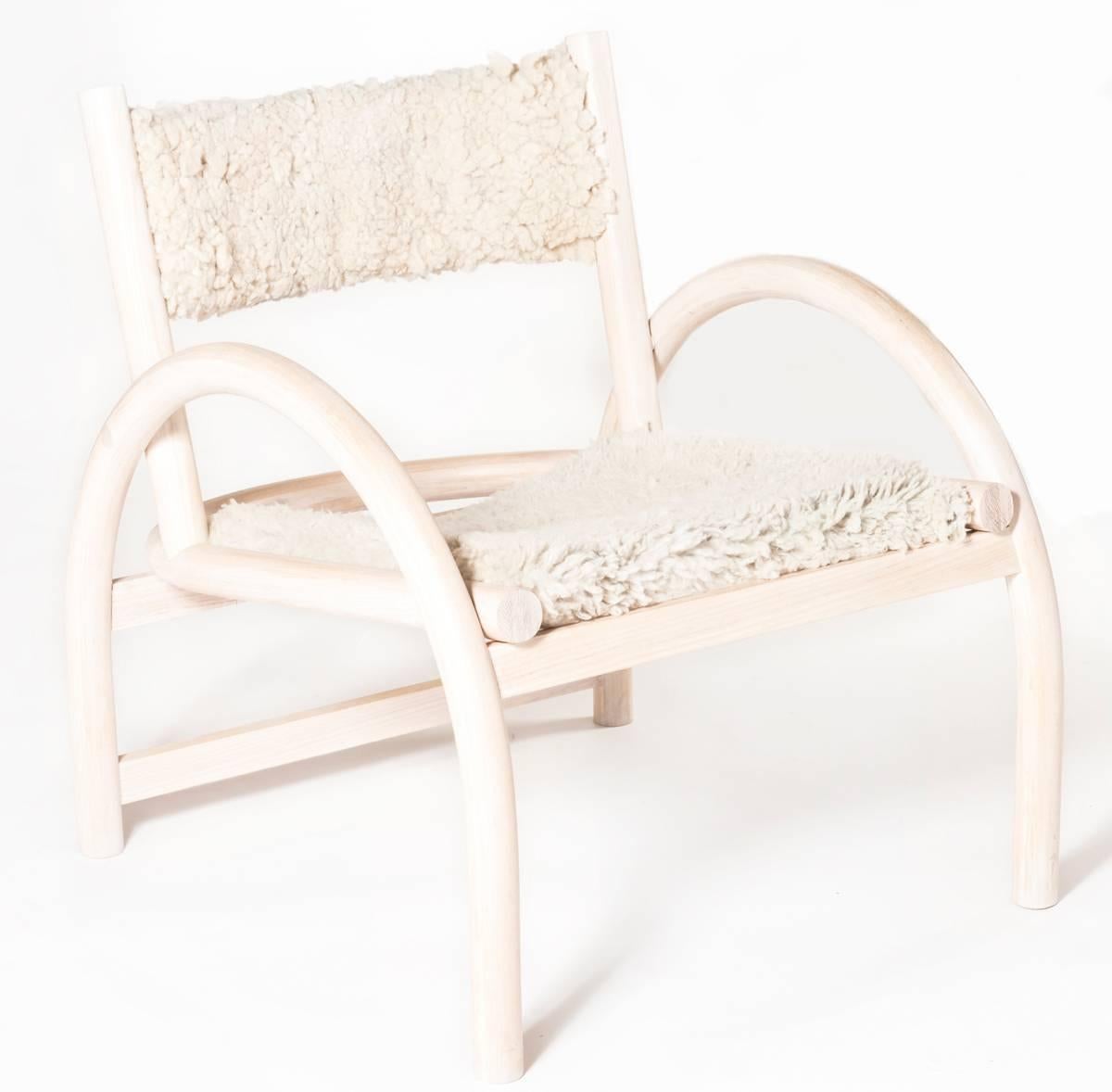 https://a.1stdibscdn.com/archivesE/upload/f_31443/f_91652311511468538046/Shepherd_s_Chair_cropped_lores_master.jpg
