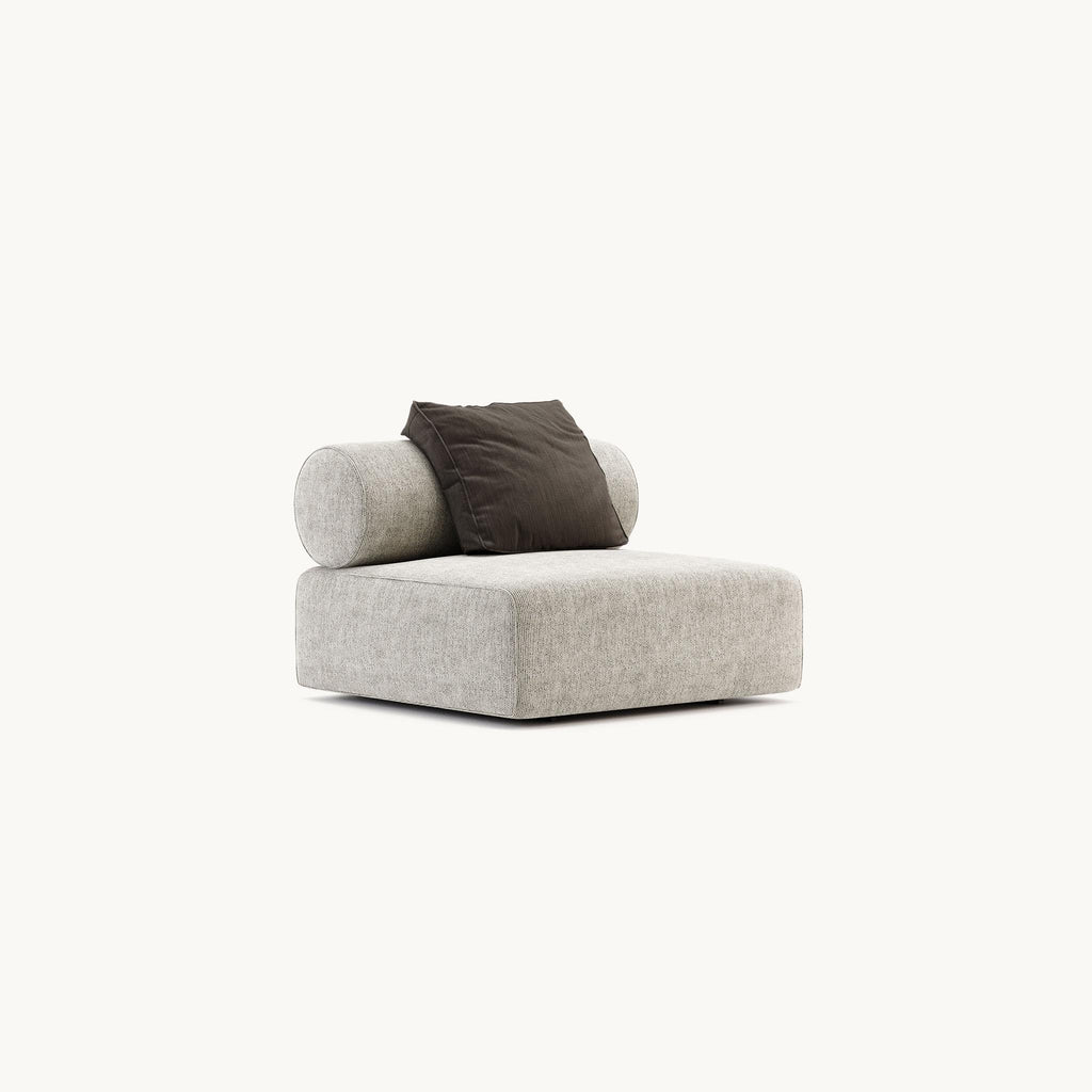 https://a.1stdibscdn.com/oversized-lounge-chair-in-black-steel-brushed-gold-detailing-for-sale-picture-3/f_27693/f_402669121718921024500/Shinto_domkapa_domkapa_2024_chair_module_sofa_master.jpg
