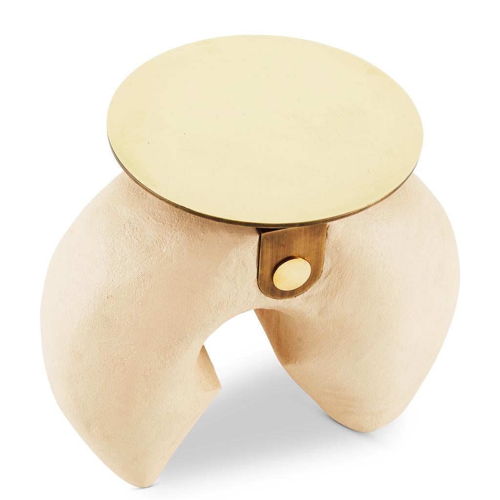 https://a.1stdibscdn.com/modern-tan-yosemite-plaster-hand-finished-yoruba-side-table-with-brass-top-sm-for-sale-picture-5/f_38931/f_308838321666011103209/Side_Table_Yaruba_1_View5_master.jpg