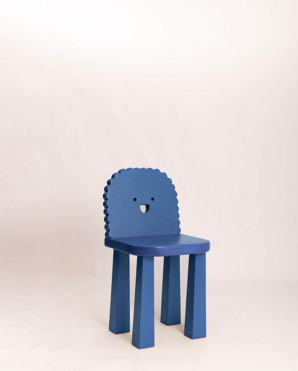 https://a.1stdibscdn.com/sol-chair-for-sale-picture-5/f_74392/f_362976921695492149587/SillaSol_8424_azul_master.jpg