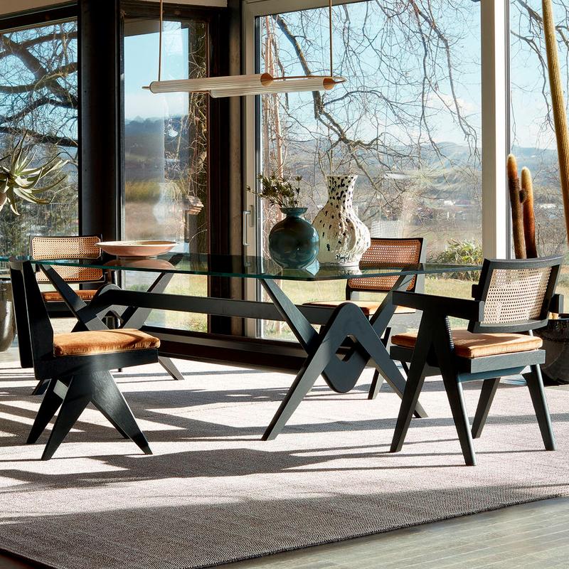 https://a.1stdibscdn.com/pierre-jeanneret-056-capitol-complex-dining-set-by-cassina-for-sale-picture-8/f_14272/f_379305821705155417531/Sin_ti_tulo_1_master.jpg