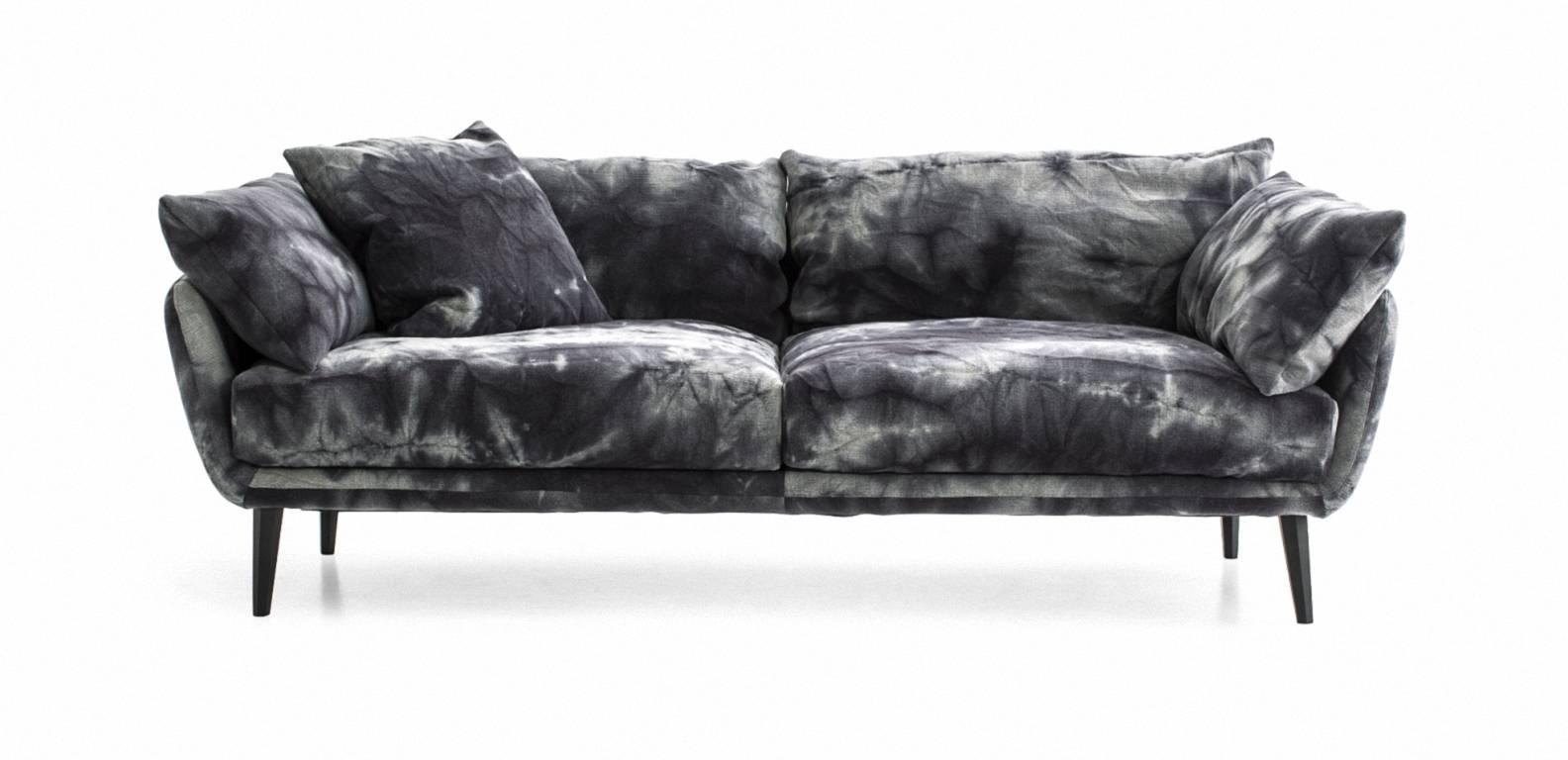 https://a.1stdibscdn.com/sister-ray-three-seat-sofa-82-with-goose-down-cushions-by-moroso-for-diesel-for-sale-picture-4/archivesE/upload/f_16392/f_99204111519115787952/Sister_Ray_Three_Seat_Sofa_82_Goose_Down_Cushions_Moroso_Diesel_master.jpg