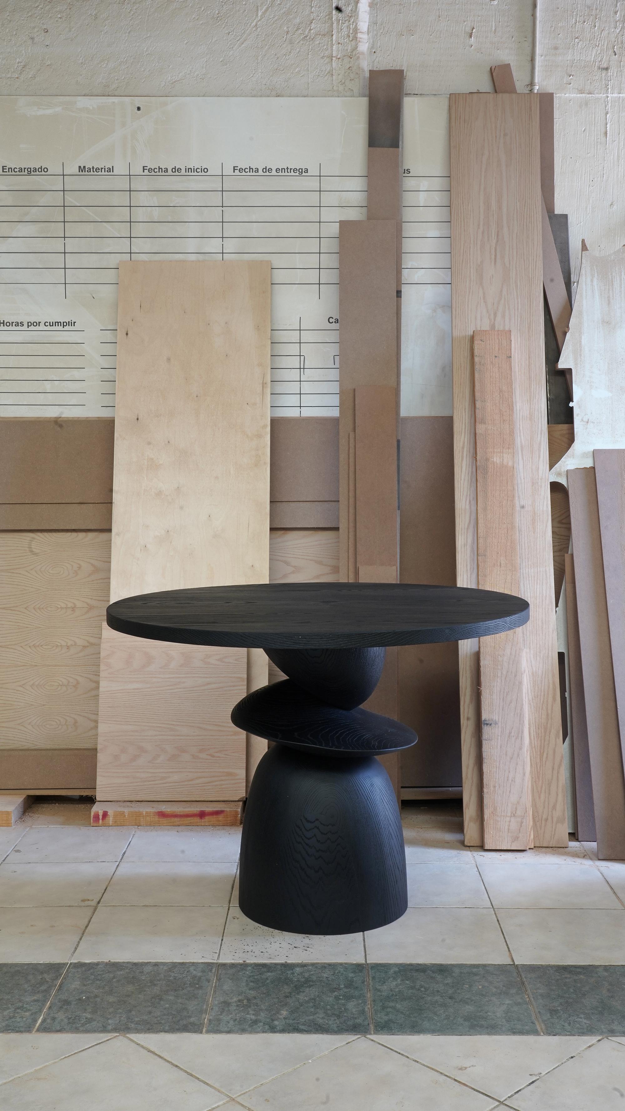 https://a.1stdibscdn.com/socle-console-tables-sleek-design-by-joel-escalona-no24-for-sale-picture-4/f_39563/f_492487721773674940710/Socle_24_Dining_Table_by_NONO_3_master.JPG