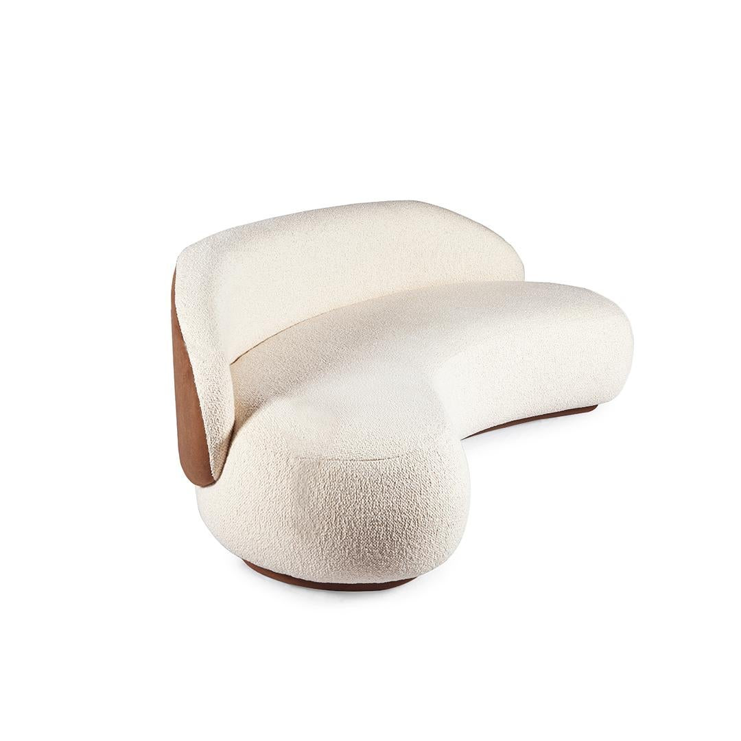 https://a.1stdibscdn.com/pietra-organic-couch-upholstered-in-boucle-fabric-172m-for-sale-picture-5/f_56842/f_397732421715969812501/Sof_Pietra_sem_Bra_os_2_Studio_Marta_Manente_Fotografia_Carlos_Ben_master.jpg
