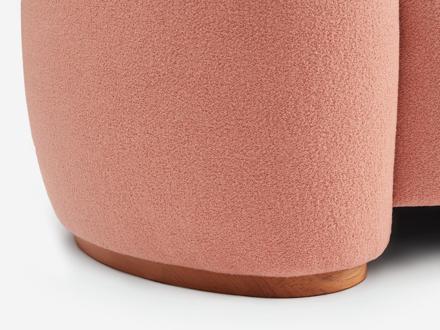 https://a.1stdibscdn.com/pink-baba-sofa-by-gisbert-poppler-for-sale-picture-7/f_12192/f_340709921682954057645/SofaBabaDetailsPink_GisbertPoeppler_01_master.jpg