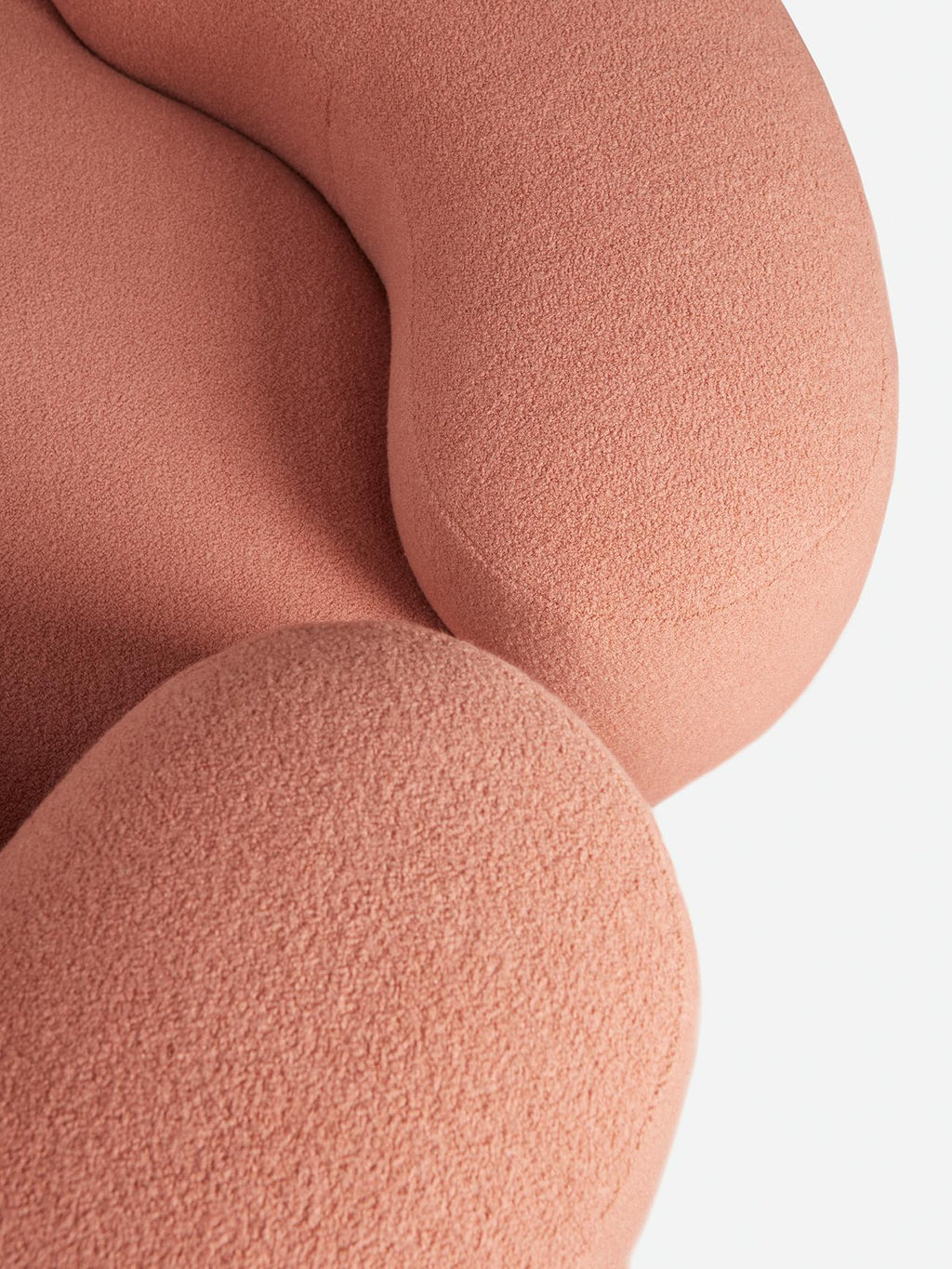 https://a.1stdibscdn.com/pink-baba-sofa-by-gisbert-poppler-for-sale-picture-9/f_12192/f_340709921682954059045/SofaBabaDetailsPink_GisbertPoeppler_03_master.jpg