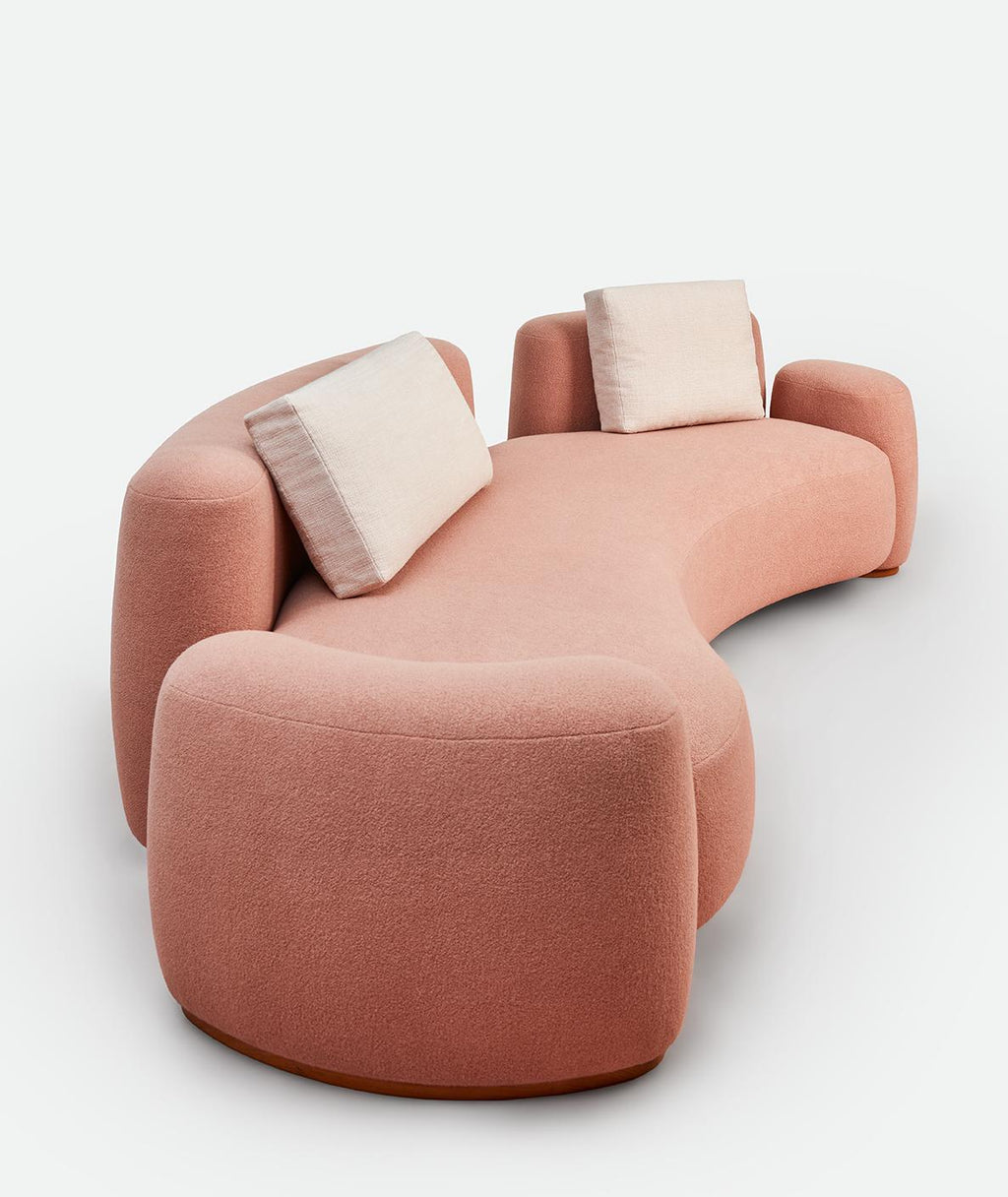 https://a.1stdibscdn.com/pink-baba-sofa-by-gisbert-poppler-for-sale-picture-3/f_12192/f_340709921682954054786/SofaBabaPink_GisbertPoeppler_02_master.jpg