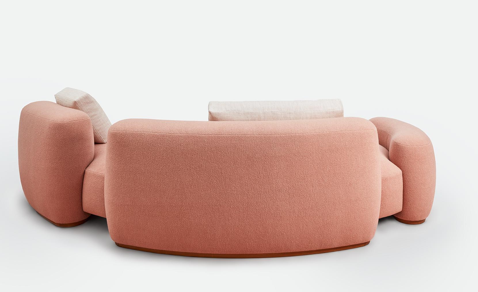 https://a.1stdibscdn.com/pink-baba-sofa-by-gisbert-poppler-for-sale-picture-4/f_12192/f_340709921682954055451/SofaBabaPink_GisbertPoeppler_03_master.jpg