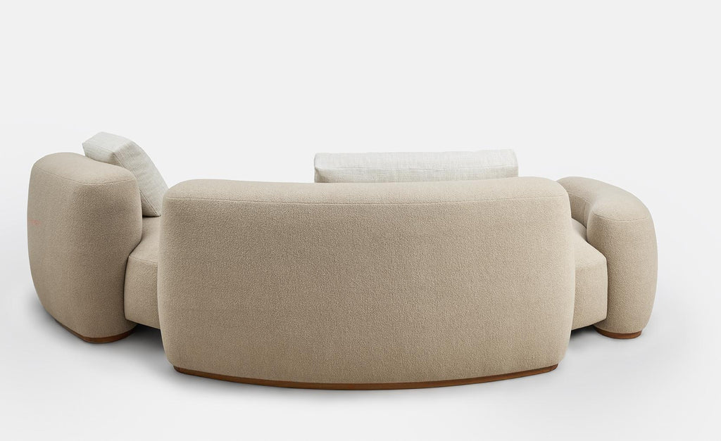 https://a.1stdibscdn.com/beige-baba-sofa-by-gisbert-poppler-for-sale-picture-7/f_12192/f_340710021682954062032/SofaBaba_GisbertPoeppler_06_master.jpg