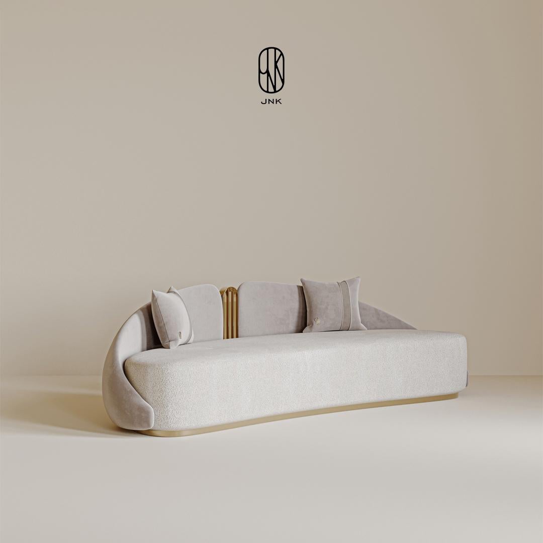 https://a.1stdibscdn.com/modern-como-sofa-by-jnk-for-sale-picture-3/f_93551/f_402942621719076333660/Sofa_1_2_master.jpg