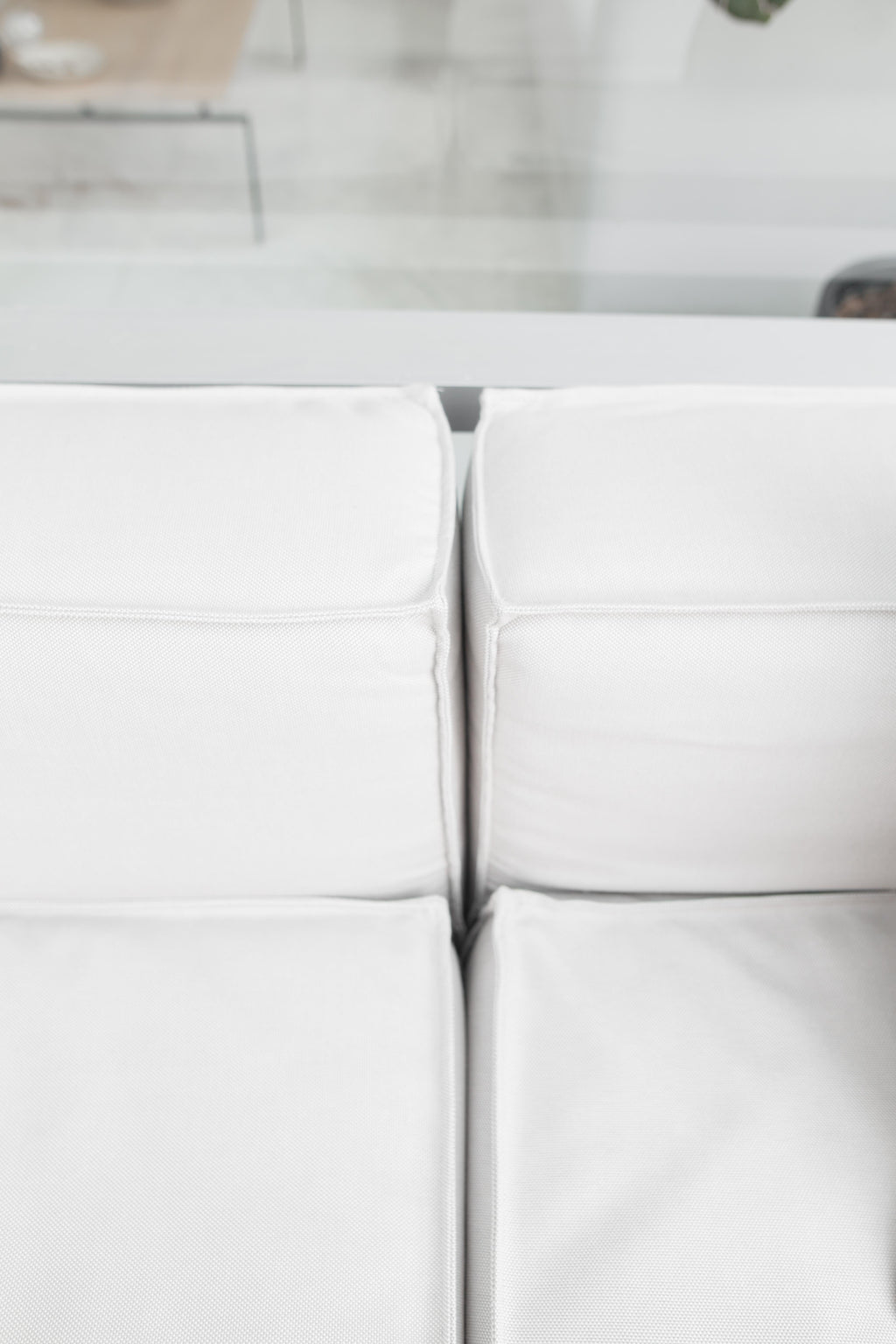 https://a.1stdibscdn.com/arena-extra-large-outdoor-sofa-set-in-light-gray-upholstery-for-sale-picture-6/f_47391/f_212331621604937400714/Sofa_Arena_XL_Exterior_9_master.jpg