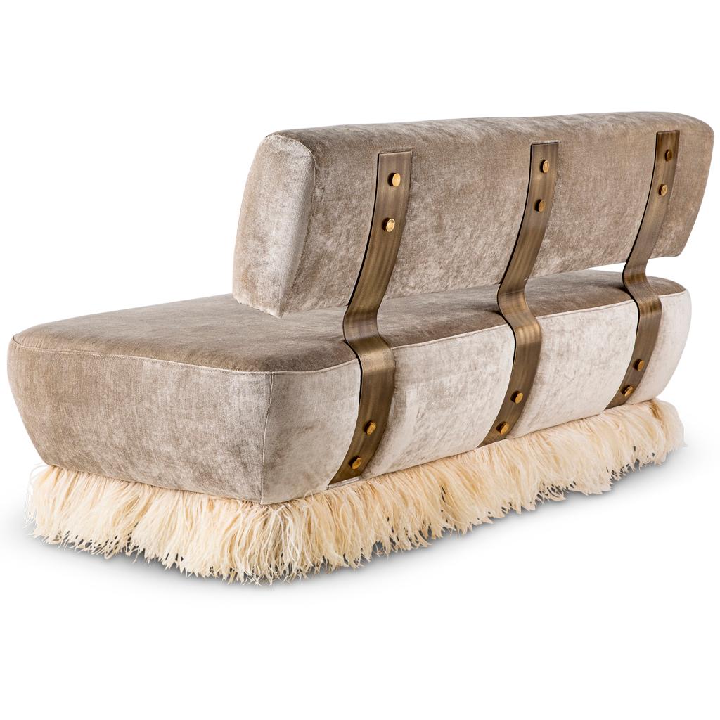 https://a.1stdibscdn.com/velvet-bronzed-steel-brass-ostrich-feather-ostrich-fluff-sofa-for-sale-picture-3/f_38931/f_169834121574422820195/Sofa_Ostrich_Fluff_View3_master.jpg