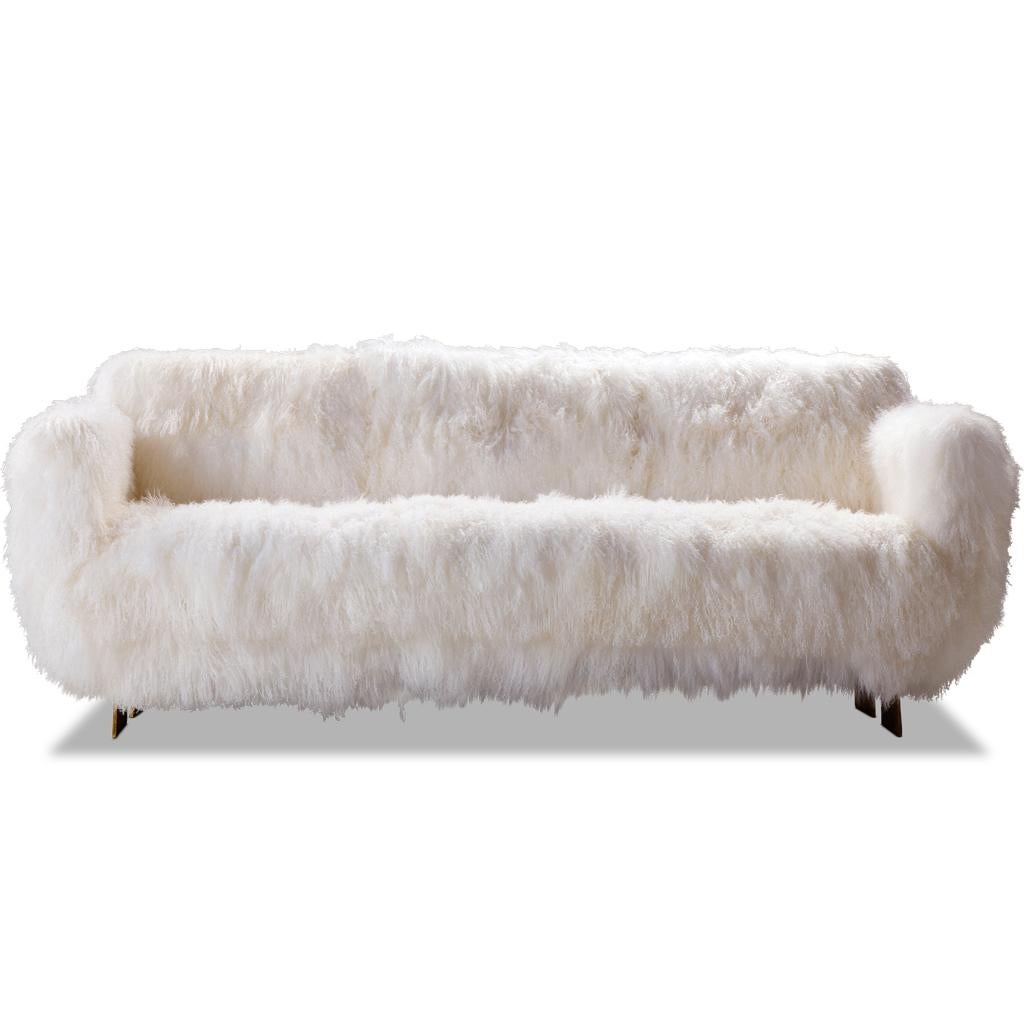 https://a.1stdibscdn.com/modern-white-mongolian-sheepskin-solid-cast-brass-primal-sofa-by-egg-designs-for-sale-picture-3/f_38931/f_408042821721992726979/Sofa_Primal_Mongolian_View2_master.jpg