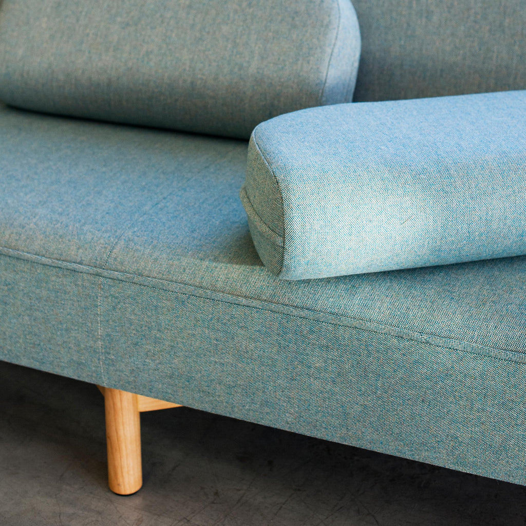 https://a.1stdibscdn.com/rua-cha-sofa-by-clementine-caurier-for-sale-picture-5/f_12192/f_423609221731952316491/Sofa_RUA_CHA_2_places_03_master.jpg