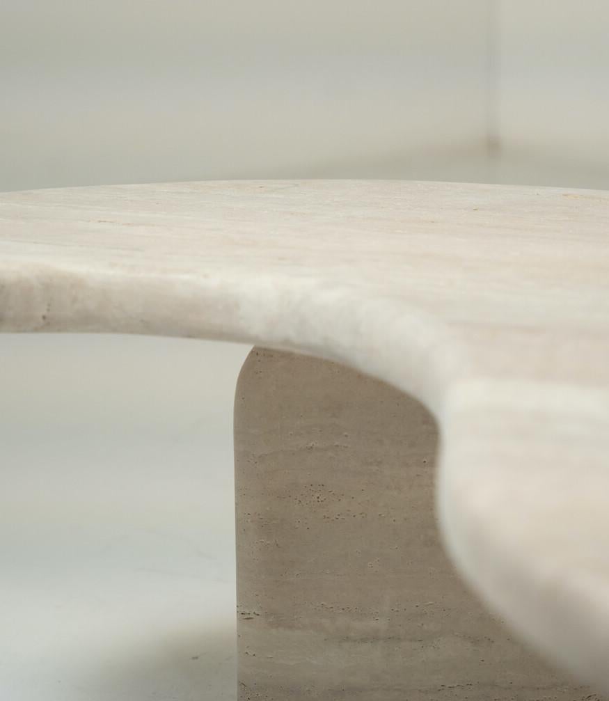 https://a.1stdibscdn.com/sculptural-organic-shape-travertine-coffee-table-by-my-habitat-design-for-sale-picture-7/f_80522/f_490522121773357183457/Sophia_Travertine_coffee_table_bean_shape_organic_1__master.jpg
