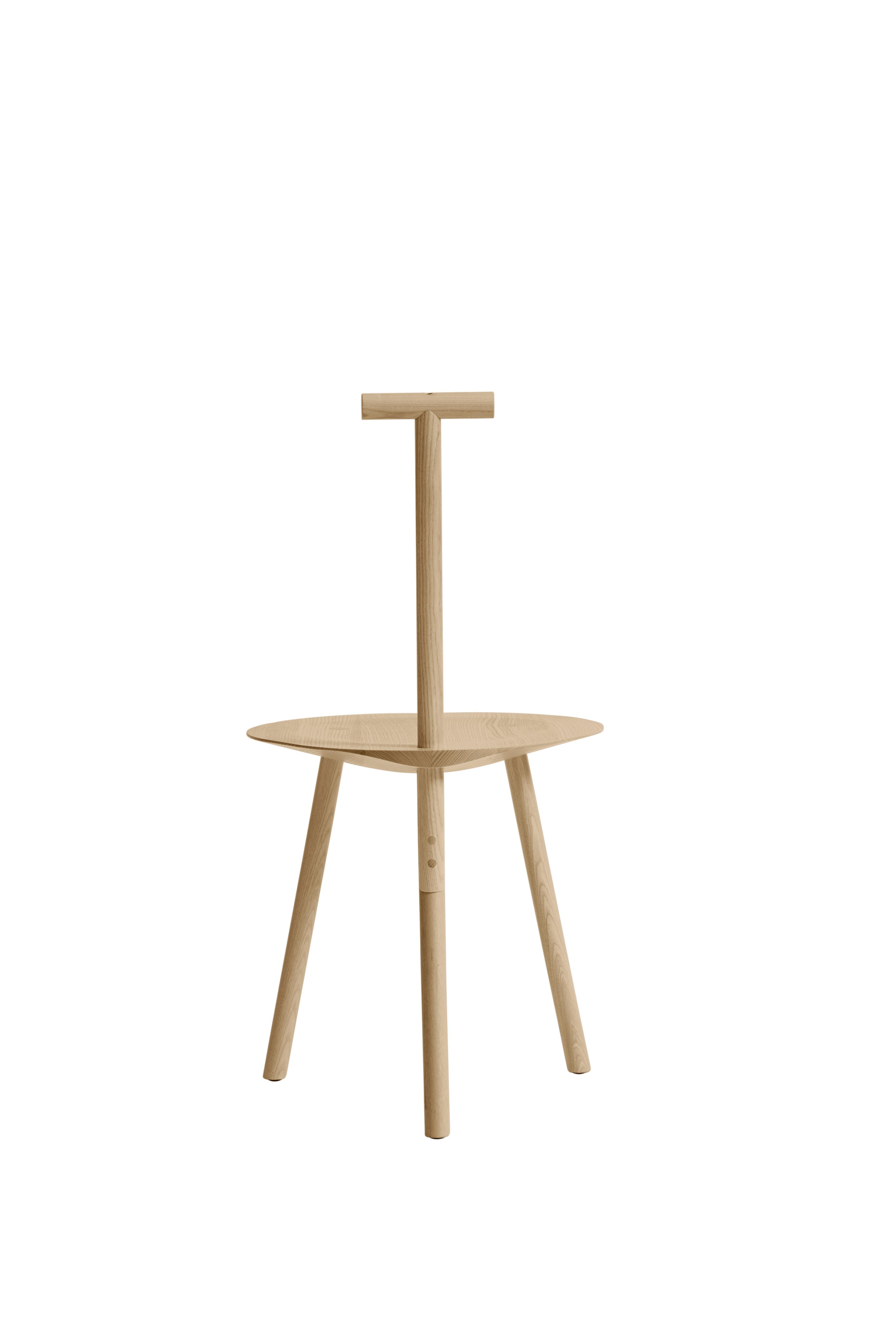 https://a.1stdibscdn.com/archivesE/upload/12330573/1585547242366/Spade_Chair_natural_ash_3_master.jpg