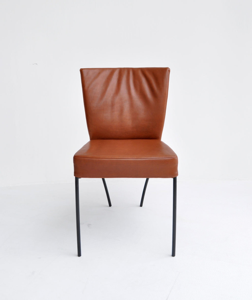 https://a.1stdibscdn.com/customizable-montis-spica-s-chair-by-gijs-papavoine-for-sale-picture-12/f_44652/f_423170221731619105982/SpicaS_1_master.jpg