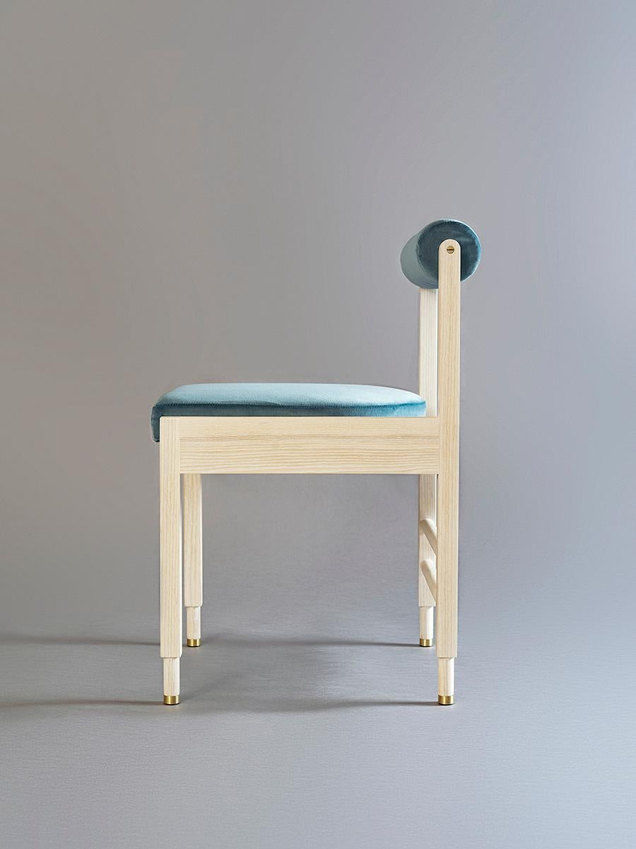 https://a.1stdibscdn.com/st-charles-dining-chair-by-volk-for-sale-picture-3/f_19843/f_217641321607698866564/St_CharlesDiningChair3Lo_master.jpg