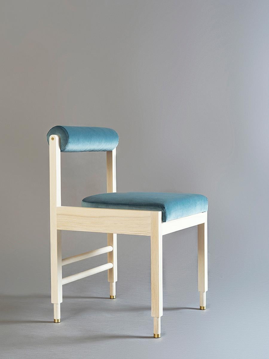https://a.1stdibscdn.com/st-charles-dining-chair-by-volk-for-sale-picture-4/f_19843/f_217641321607698869541/St_CharlesDiningChair4Lo_master.jpg