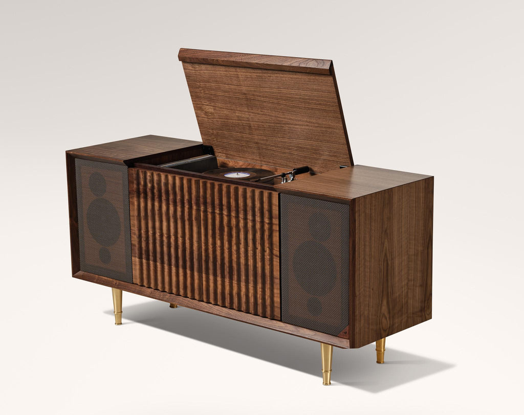 https://a.1stdibscdn.com/wrensilva-standard-record-player-console-in-natural-walnut-brass-for-sale-picture-3/f_105212/f_461425221754415964548/Standard_Walnut_Angle_stowed_metal_speaker_master.jpg