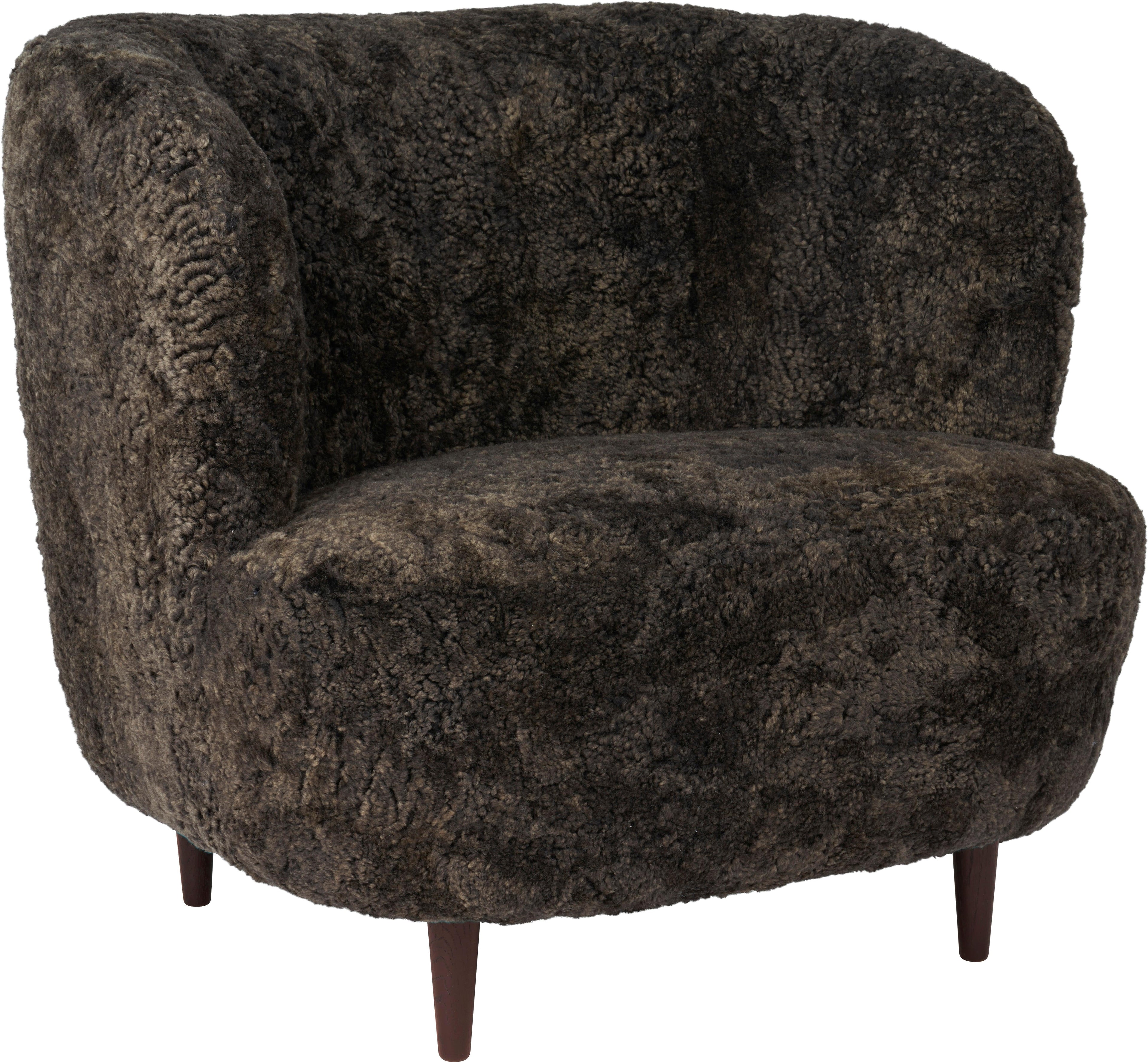 https://a.1stdibscdn.com/customizable-gubi-stay-lounge-chair-by-space-copenhagen-for-sale-picture-8/f_44652/f_285558021651864295258/Stay_LoungeChair_85_Wood_FullyUpholstered_SmokedOakFinish_Skandilock_Curly_Espresso_ItemNr_10052427_F3Q_master.jpg