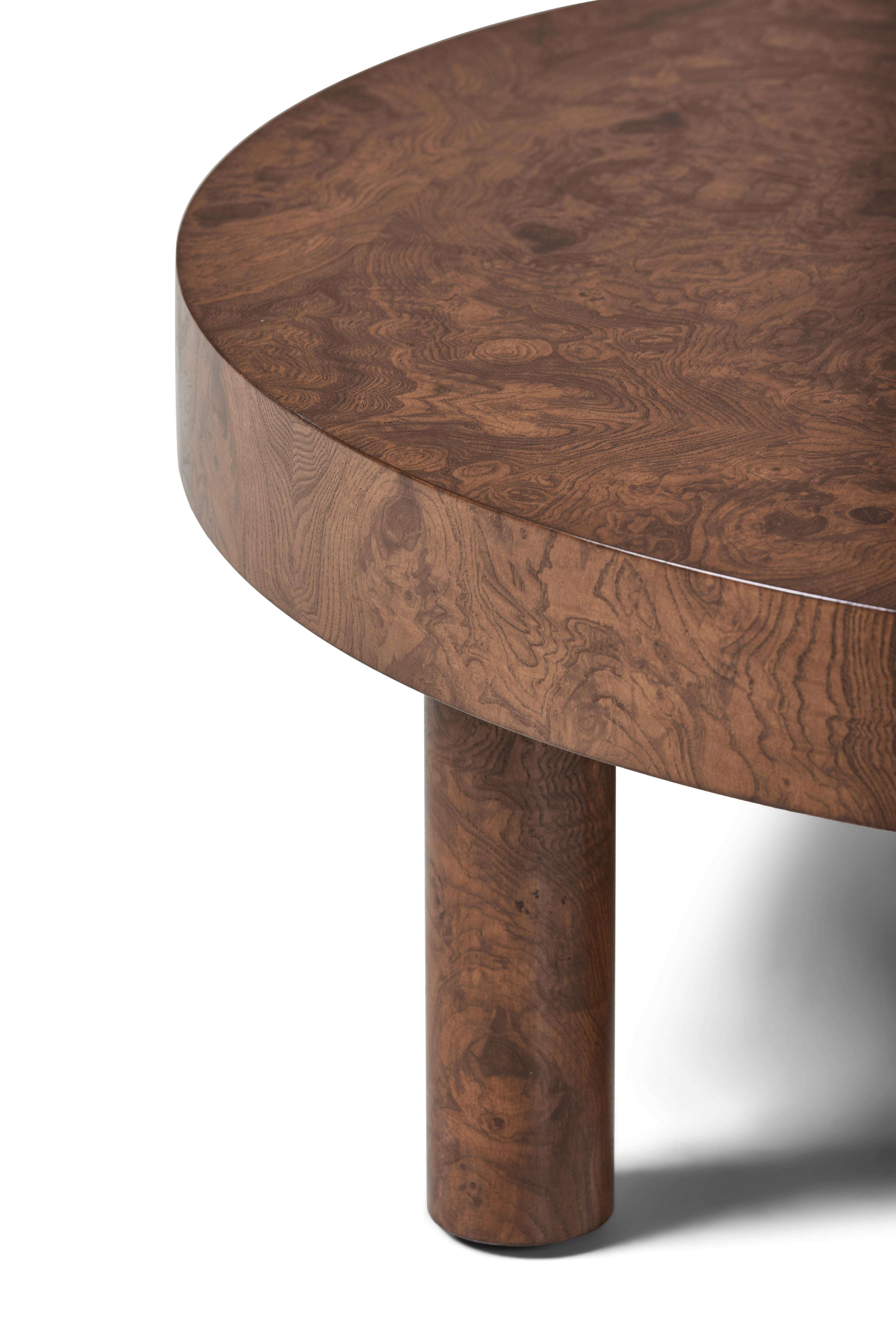 https://a.1stdibscdn.com/carlton-coffee-table-40-dia-in-vintage-burl-wood-finish-by-august-abode-for-sale-picture-3/f_56632/f_295444021657658639911/Stefani_Stein_May_11th_2022_09_master.jpg