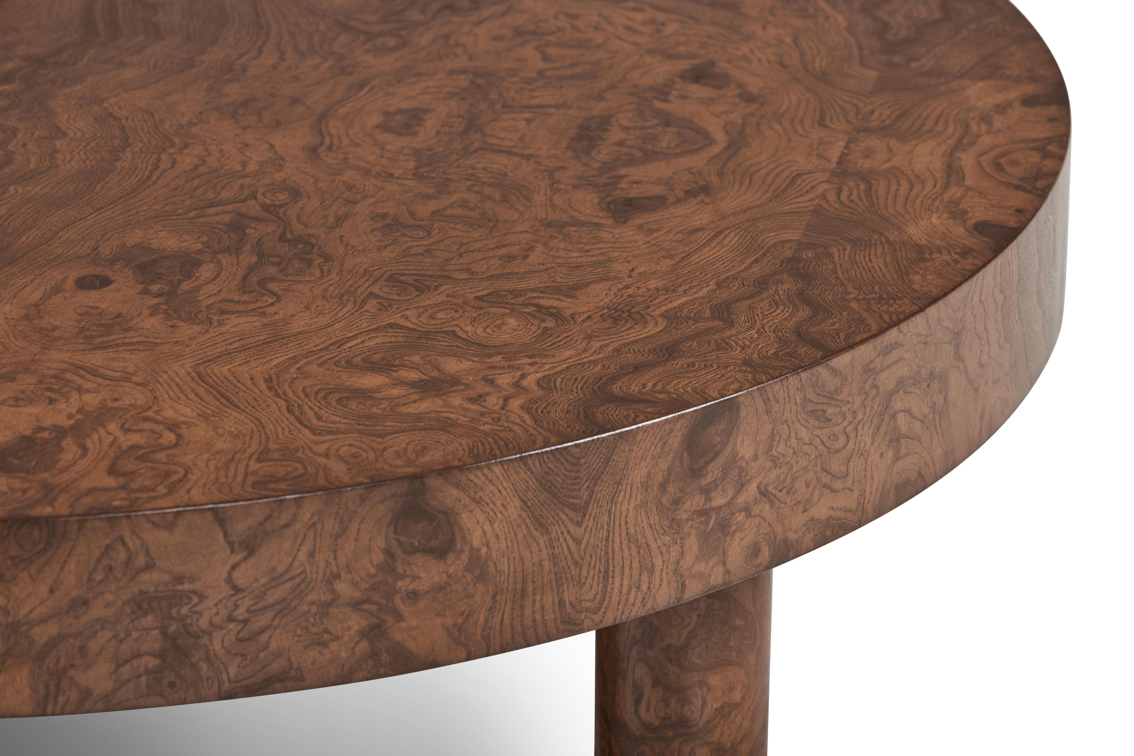 https://a.1stdibscdn.com/carlton-coffee-table-40-dia-in-vintage-burl-wood-finish-by-august-abode-for-sale-picture-4/f_56632/f_295444021657658652502/Stefani_Stein_May_11th_2022_10_master.jpg