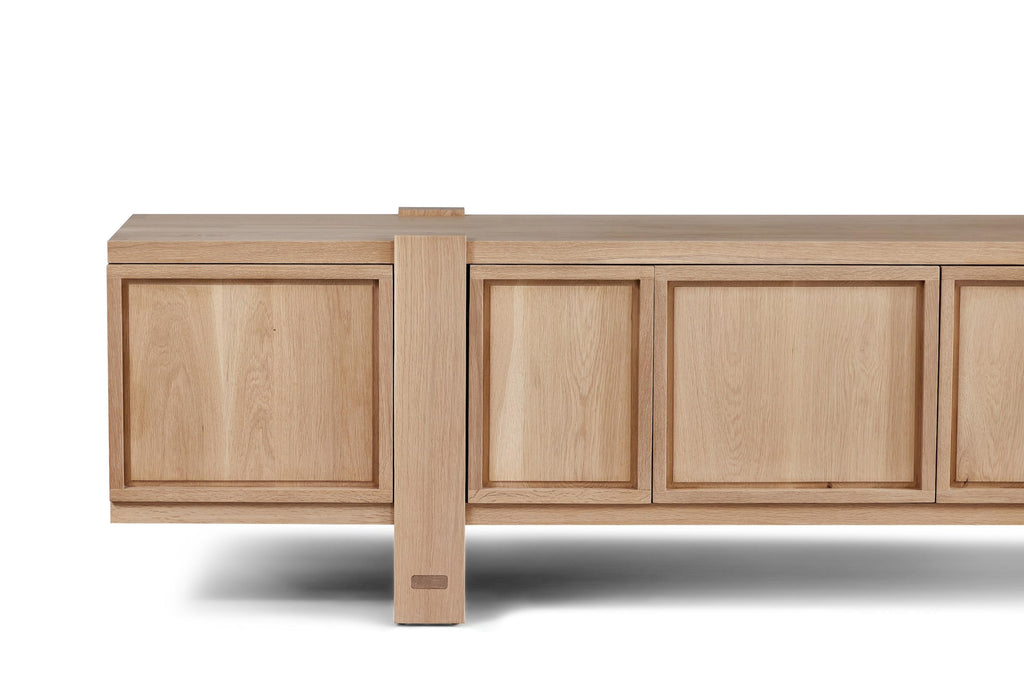 https://a.1stdibscdn.com/lake-media-cabinet-in-white-oak-by-august-abode-for-sale-picture-3/f_56632/f_279757721648415394367/Stefani_Stein_Oct_19th_2020_04_master.jpg