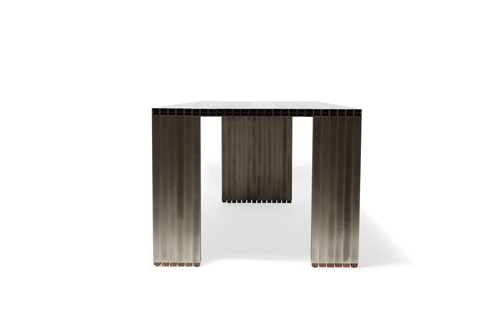 https://a.1stdibscdn.com/aluminum-compression-table-in-antique-nickel-for-sale-picture-9/f_24923/f_309951121666643867764/StephenKenn_AntiqueNickel_CompressionDiningTable_2019_07_web_master.jpg