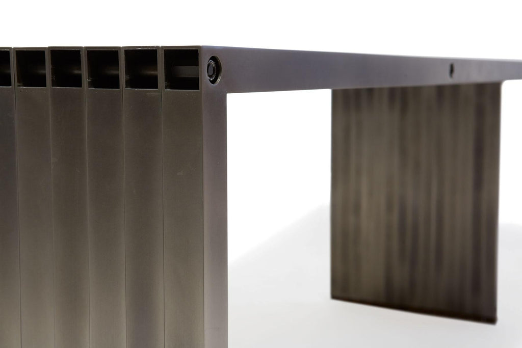 https://a.1stdibscdn.com/aluminum-compression-table-in-antique-nickel-for-sale-picture-14/f_24923/f_309951121666643868056/StephenKenn_AntiqueNickel_CompressionDiningTable_2019_12_web_master.jpg