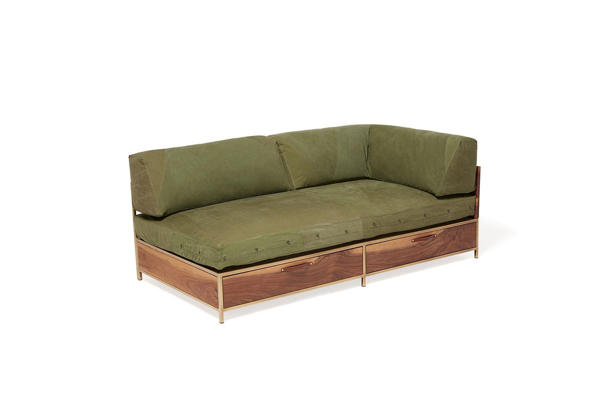 https://a.1stdibscdn.com/vintage-military-canvas-guest-bed-sofa-with-storage-drawers-for-sale-picture-10/f_24923/f_240701521623090936115/StephenKenn_MilitaryCanvas_AntBrass_GuestBed_web_11_master.jpg