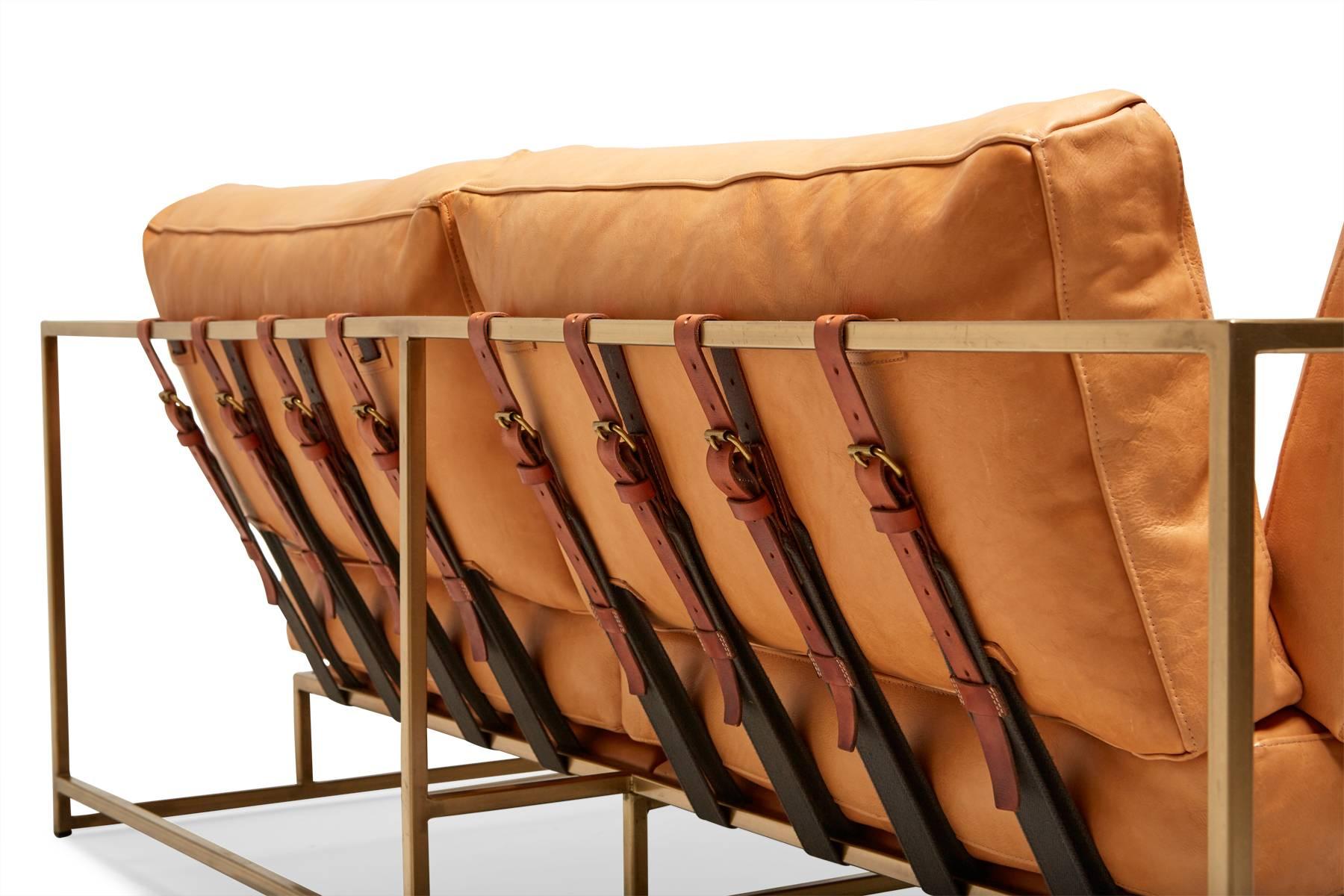 https://a.1stdibscdn.com/archivesE/upload/f_24923/1508435146319/StephenKenn_NaturalLeather_AntiqueBrass_TwoSeatSofa_4539_web_master.jpg