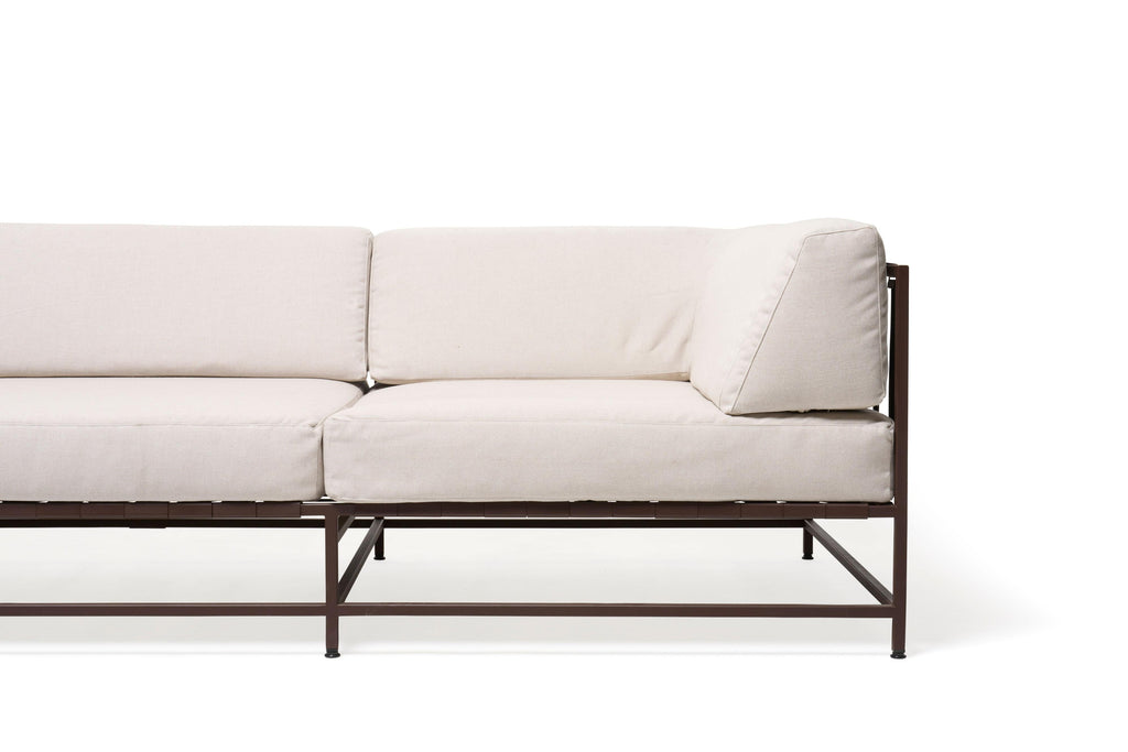 https://a.1stdibscdn.com/outdoor-sunbrella-cream-marbled-rust-sofa-for-sale-picture-4/f_24923/f_400872421717781970993/StephenKenn_Sofa_BlendLinen_MarbledRust_2022_04_web_master.jpg