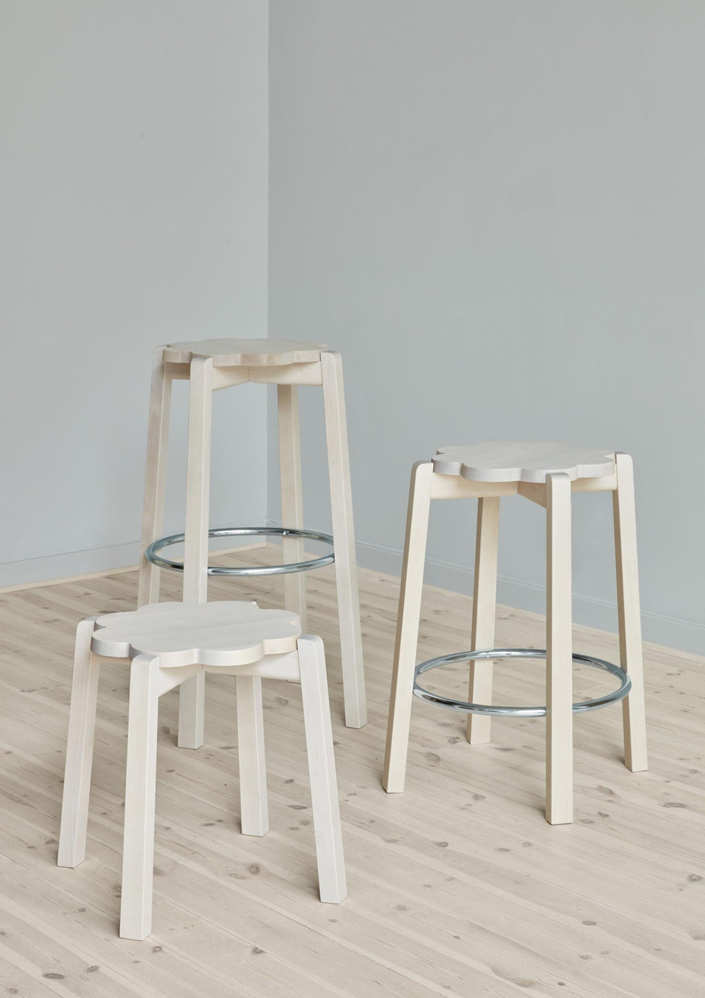 https://a.1stdibscdn.com/natural-blossom-barstool-by-storangen-design-for-sale-picture-3/f_12192/f_339508921682280417494/Storangen_4824_1HH_master.jpg