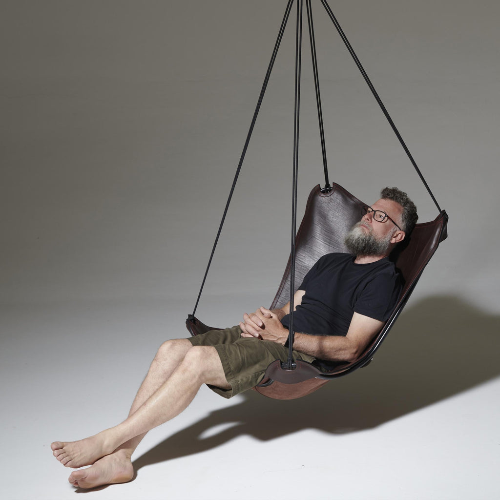 https://a.1stdibscdn.com/a-modern-take-on-the-butterfly-chair-now-hanging-chair-for-sale-picture-4/f_32773/f_338052221681472932406/Studio_Stirling_ButterFLY_Swing_Seat_3_master.jpg