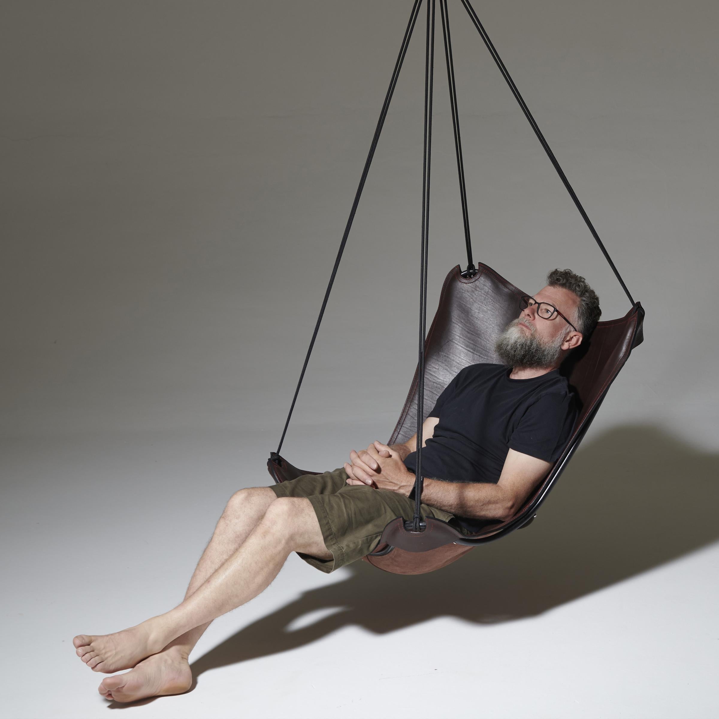 https://a.1stdibscdn.com/a-modern-take-on-the-butterfly-chair-now-hanging-chair-for-sale-picture-4/f_32773/f_338052221681472932406/Studio_Stirling_ButterFLY_Swing_Seat_3_master.jpg
