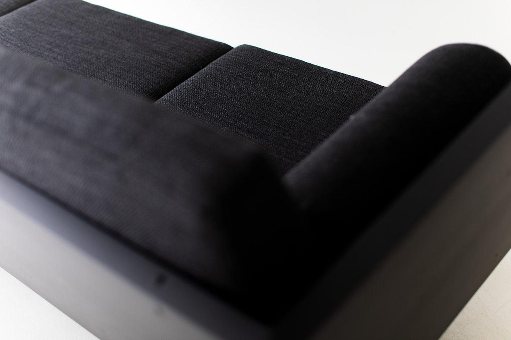 https://a.1stdibscdn.com/suelo-modern-black-sofa-for-sale-picture-14/f_9720/1600440513407/Suelo_Black_Modern_Sofa_1020_14_master.jpg