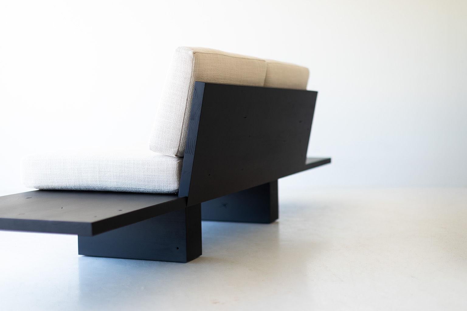 https://a.1stdibscdn.com/suelo-modern-platform-sofa-for-sale-picture-7/f_9720/f_245123921626207997636/Suelo_Modern_Platform_Sofa_07_master.jpg