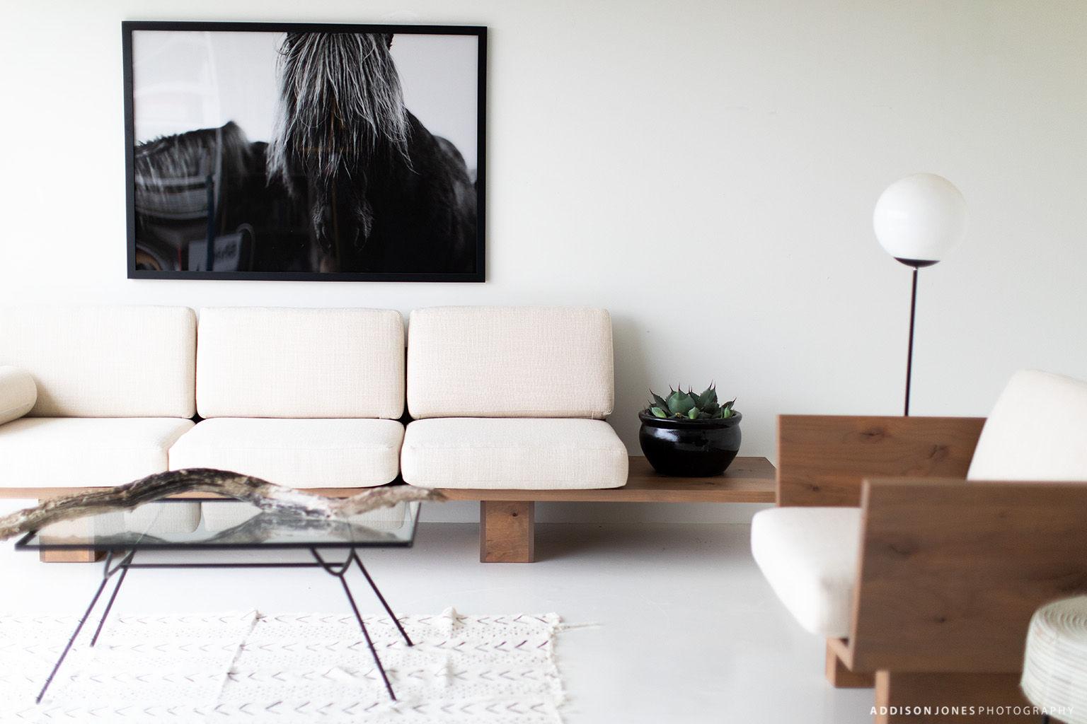 https://a.1stdibscdn.com/suelo-modern-wood-sofa-for-sale-picture-5/f_9720/1584464611165/Suelo_Modern_Wood_Sofa_05_master.jpg